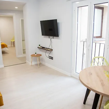 Apartmanhotel Pregonero Urban - Amarillo Soria