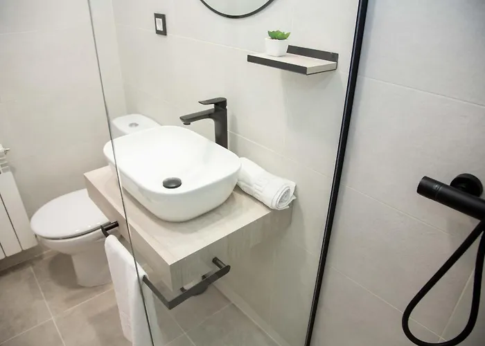 Pregonero Urban - Amarillo Appart hôtel 3*